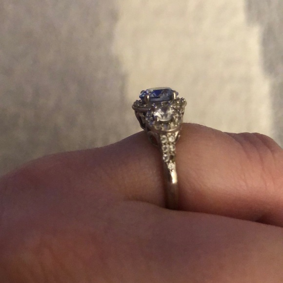 CZ ring - Picture 2 of 2